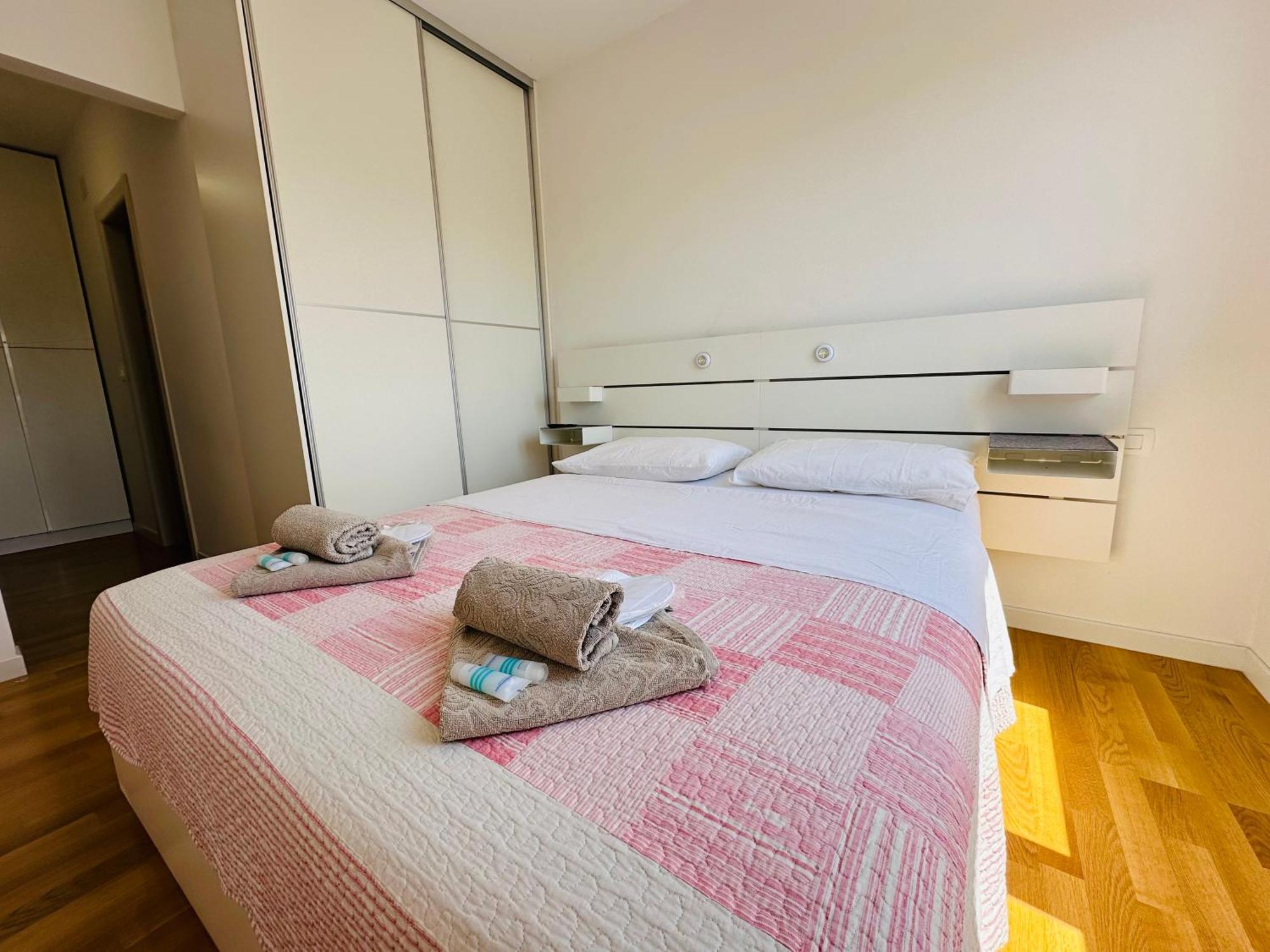 King With Private Parking * Zadar